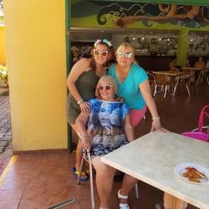 Meet your Posher, Marisol